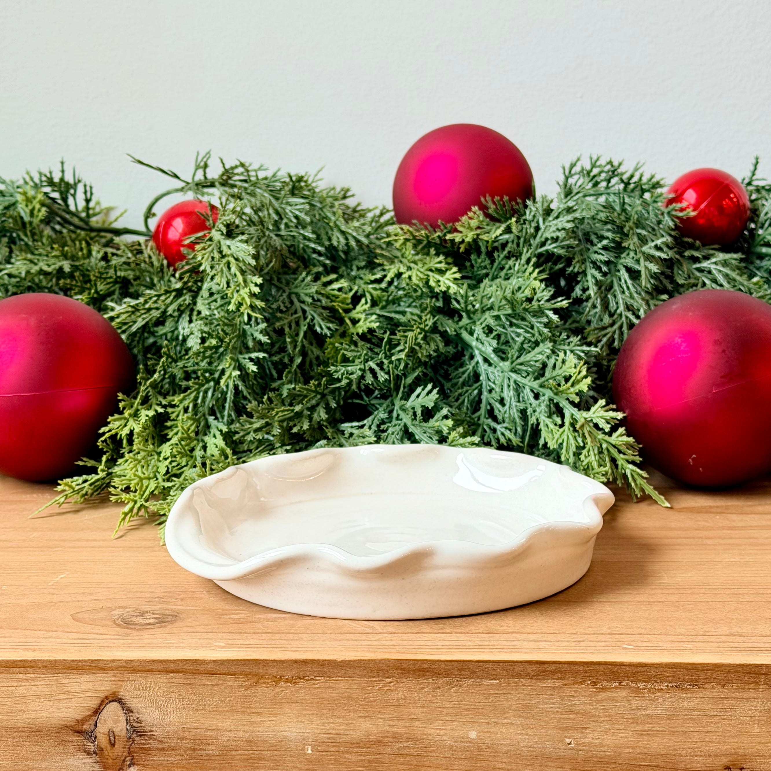 Spoon Rest, Ruffle - White