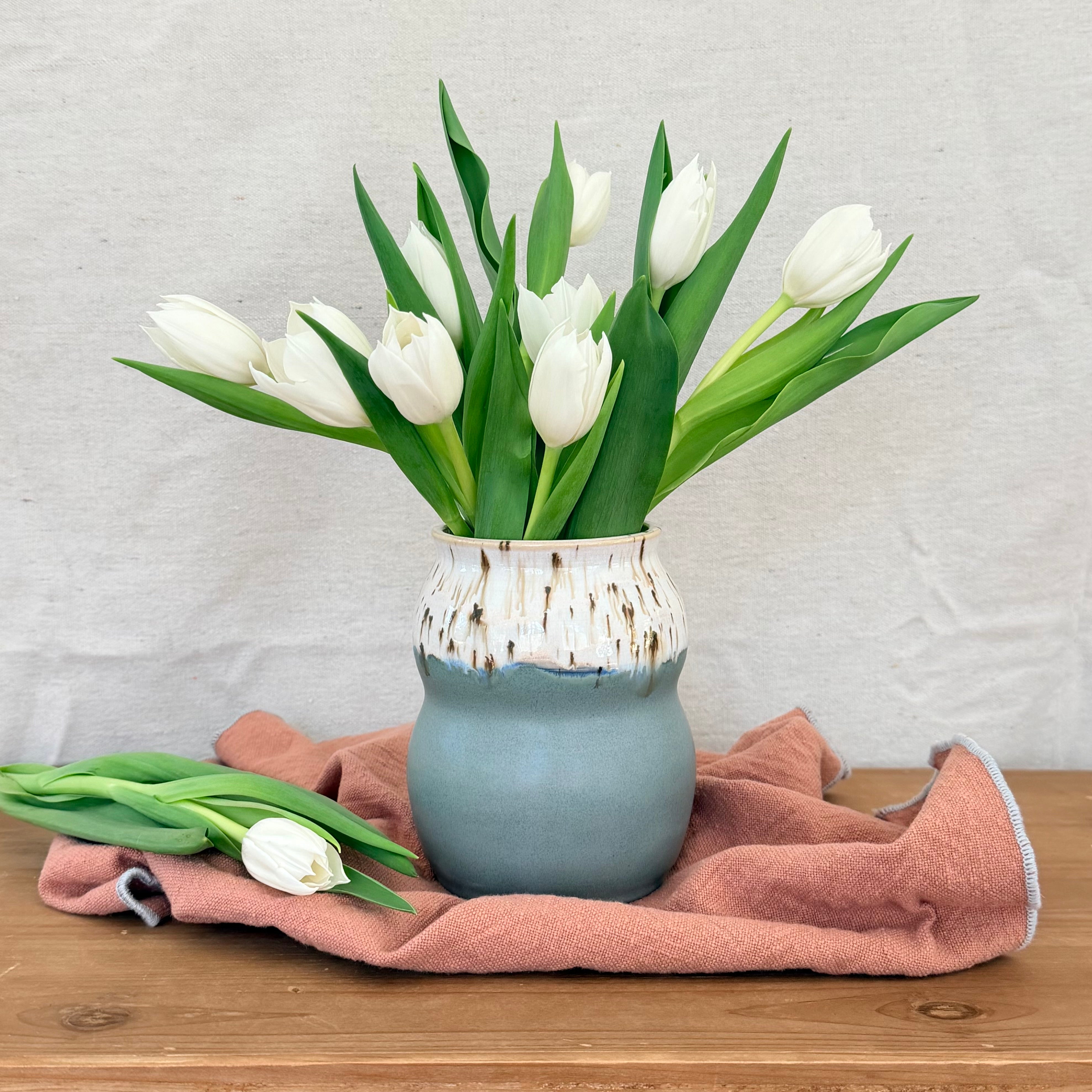 Vase - Blue Horizon, Curvy