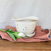 Berry Bowl with Drip Dish - Cream