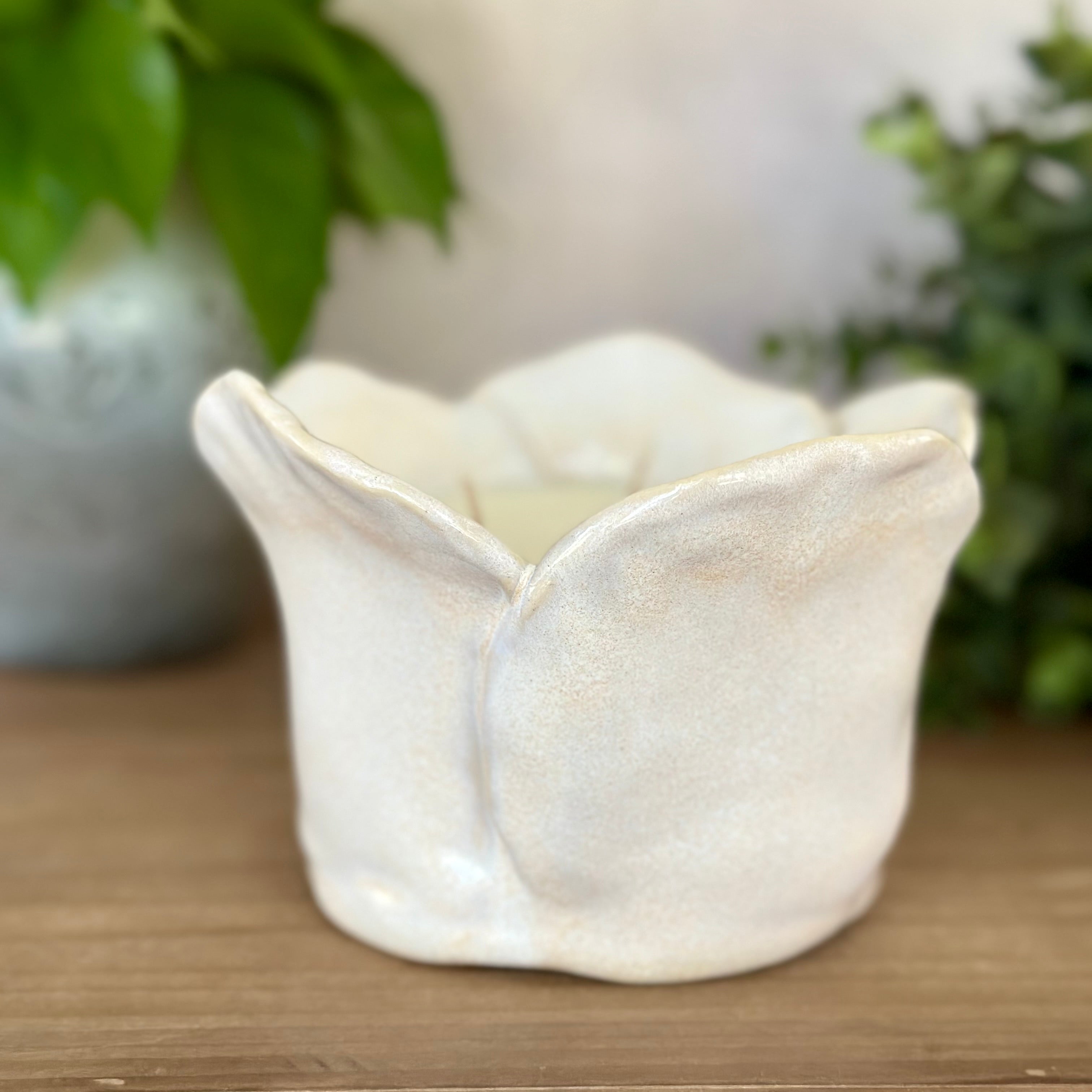 Heart Warmers Candle - Magnolia: 10 oz