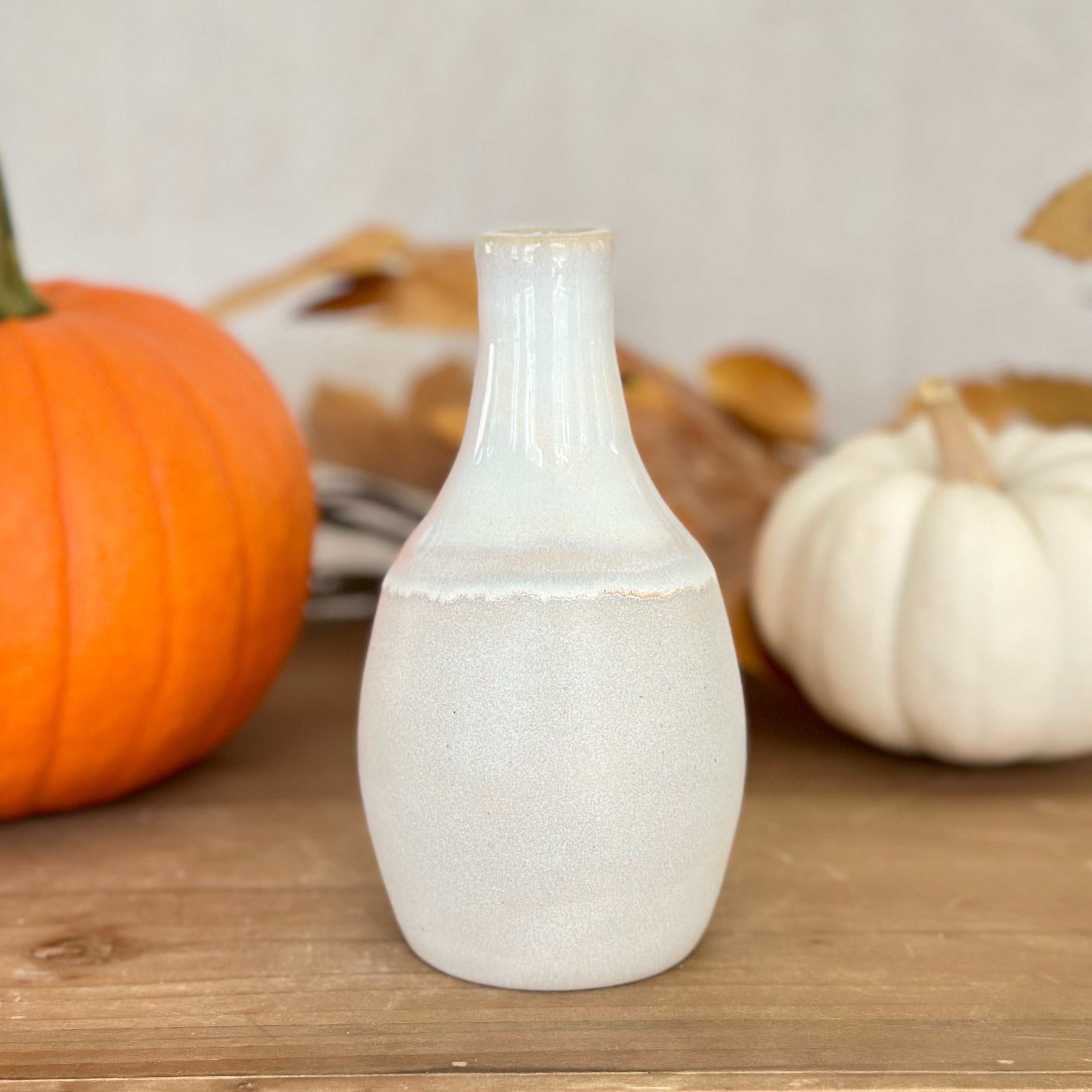 Bud Vase - Linen