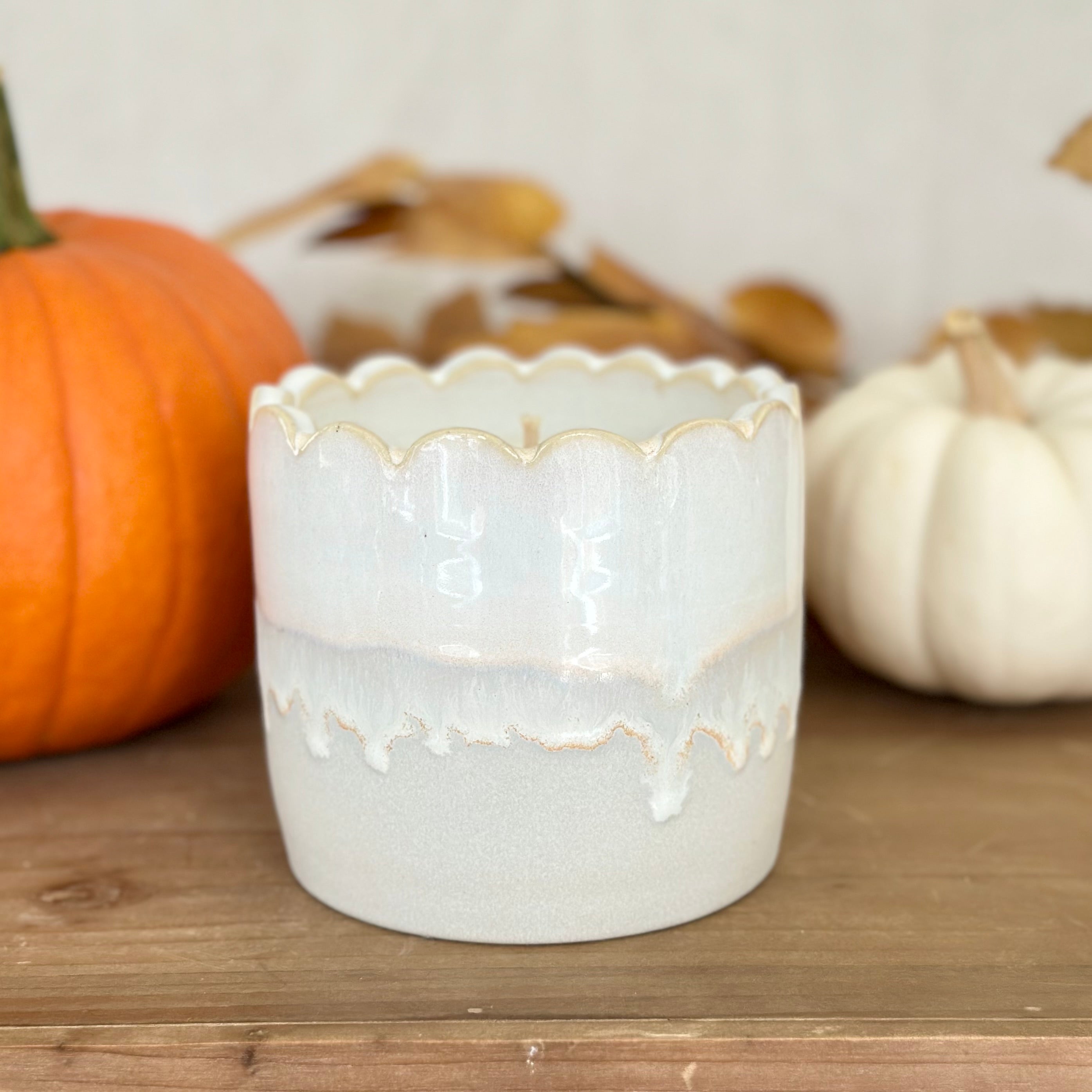 Heart Warmers Candle - Linen, Scalloped, 18 oz.
