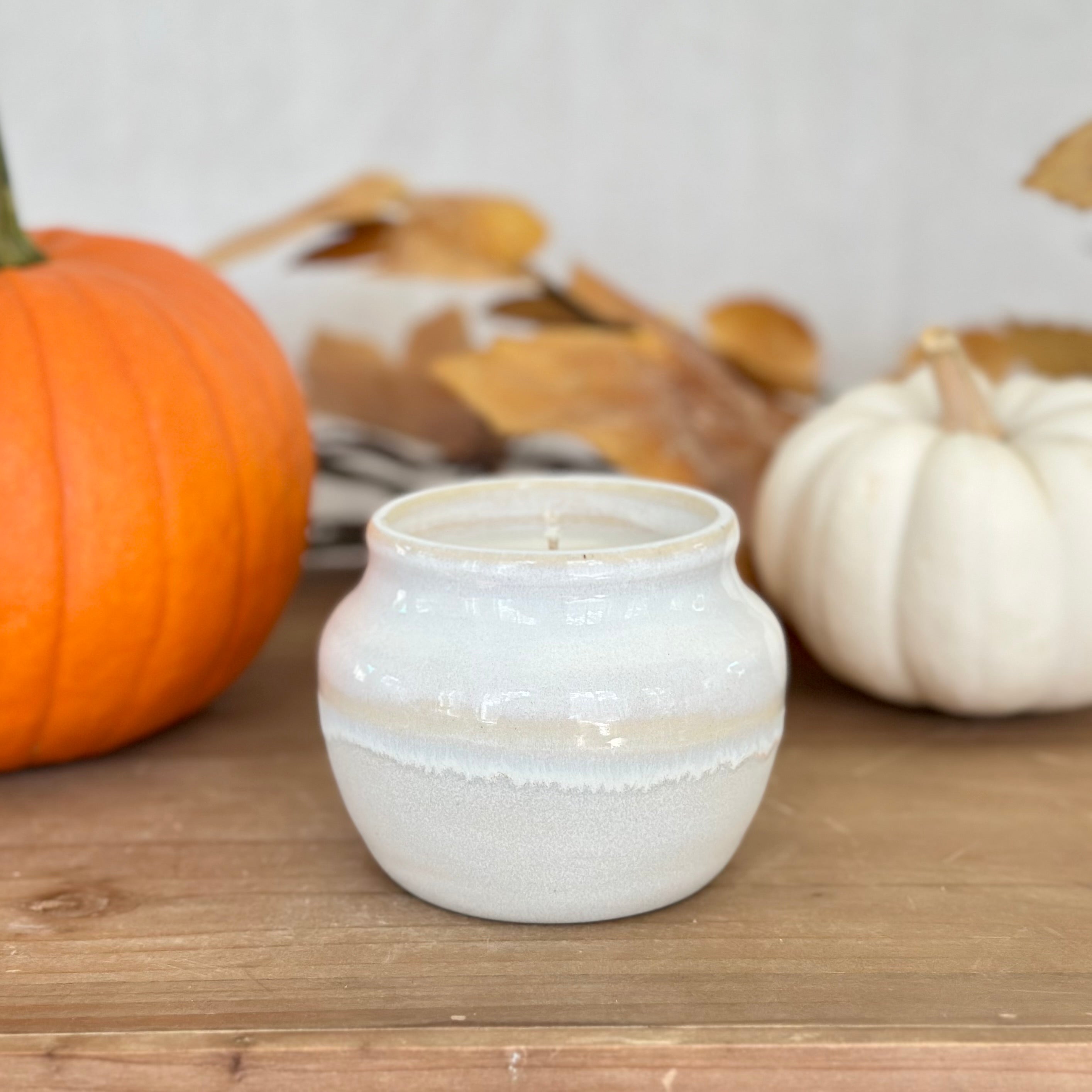 Heart Warmers Candle - Linen, 10 oz.