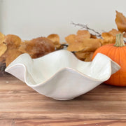 Wavy Fruit Bowl: Linen