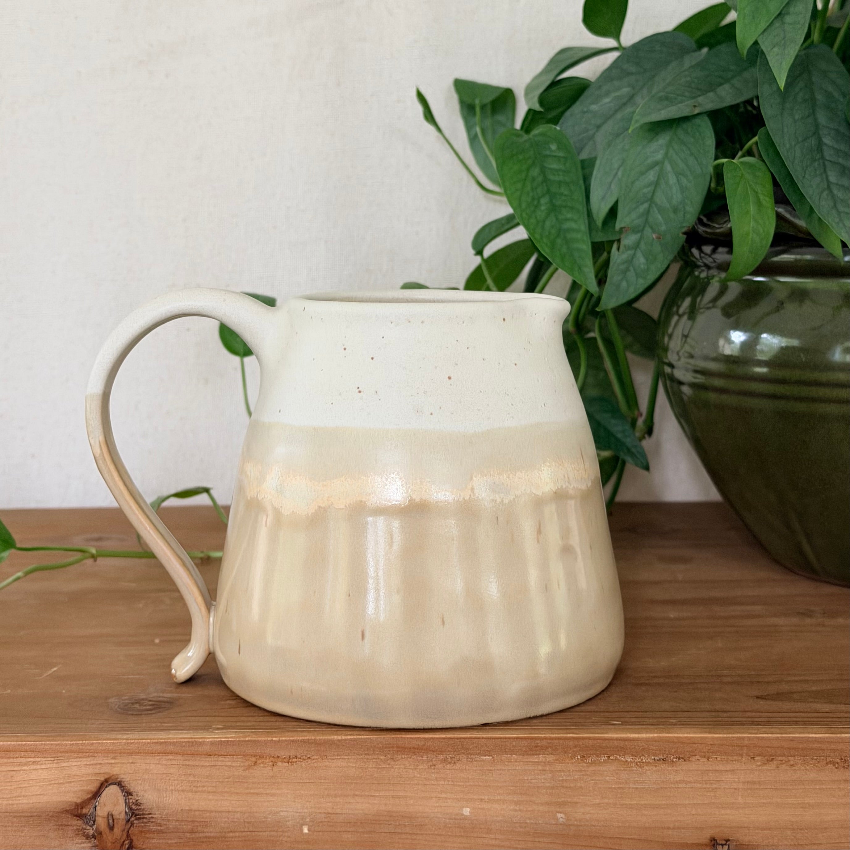 Pitcher, Small: Dunes