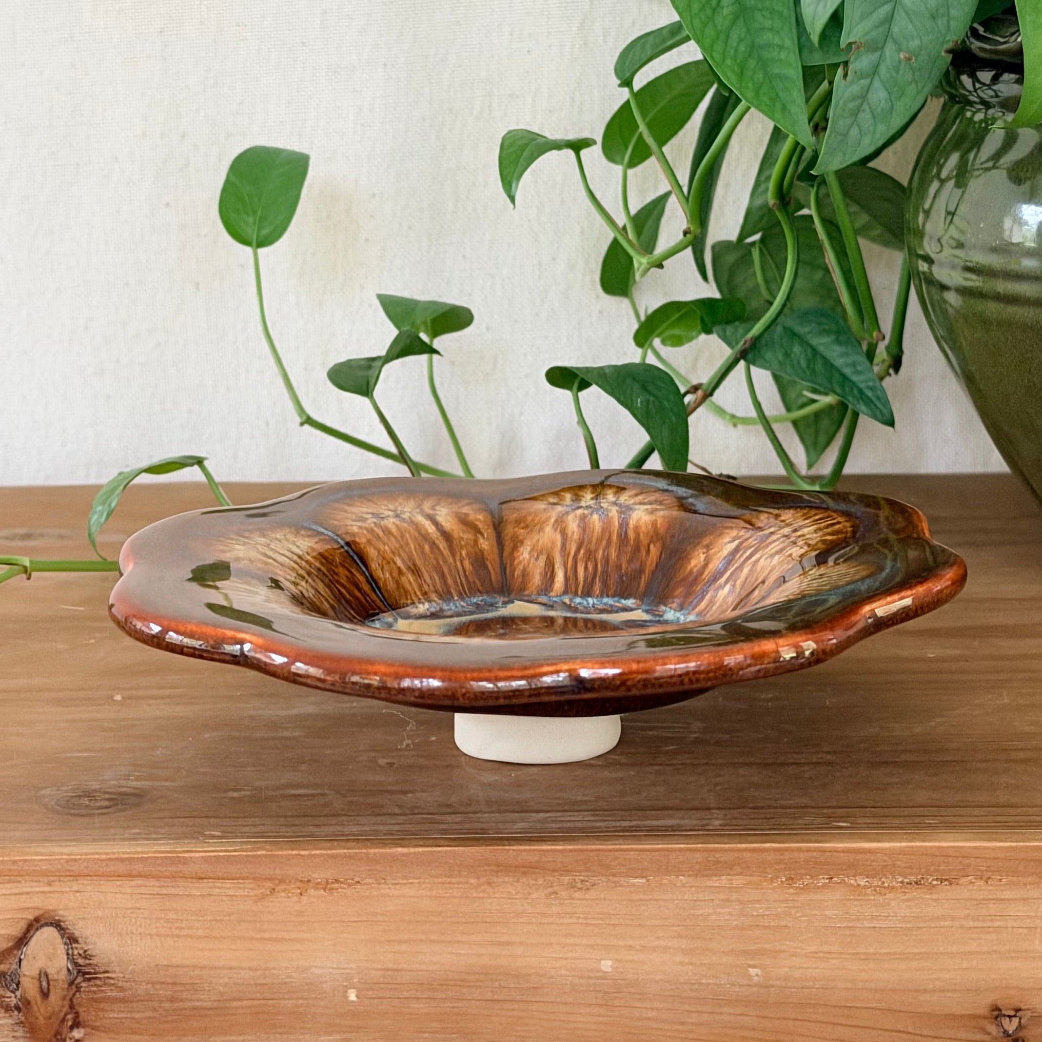 Bee Bowl with Stake - Wild Flower