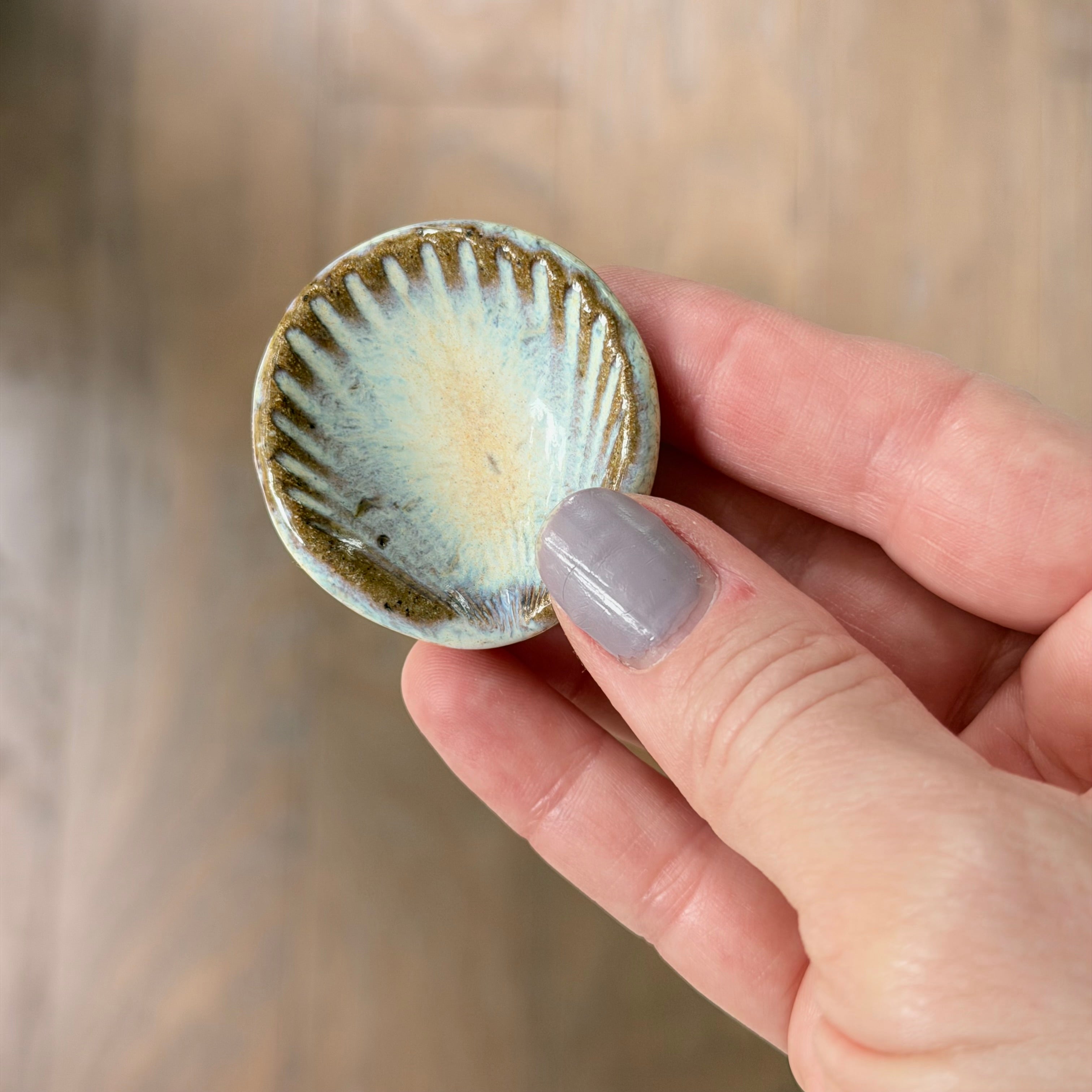 Worry Stone - Shell - Sea Foam