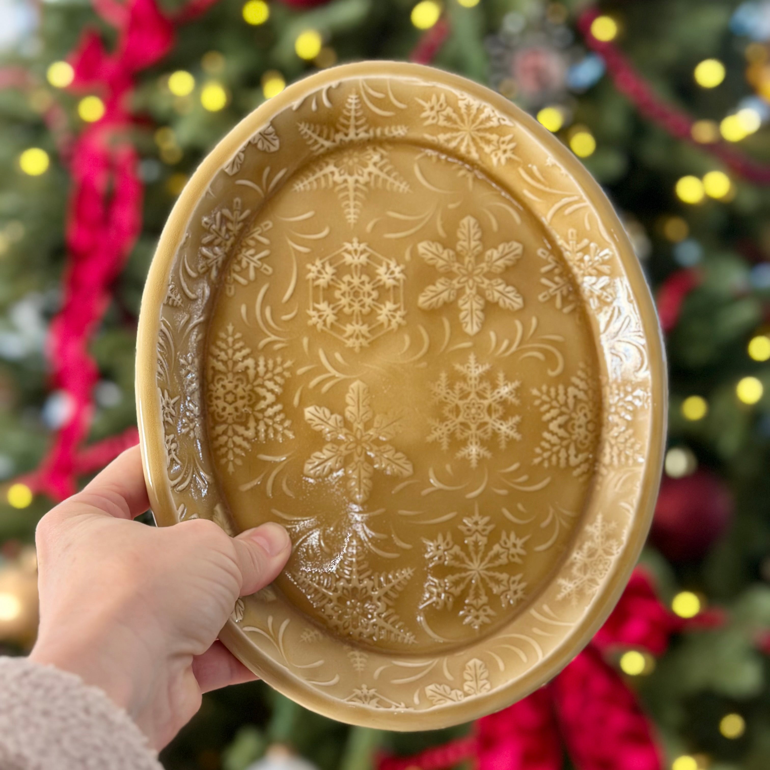 Amber Snowflake Plate, 5 x 7 Oval